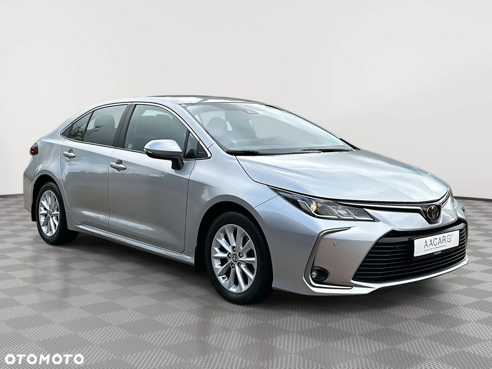 Toyota Corolla - 5