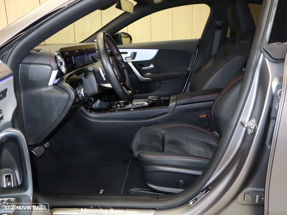 Mercedes-Benz CLA 250 e 8G-DCT AMG Line - 24