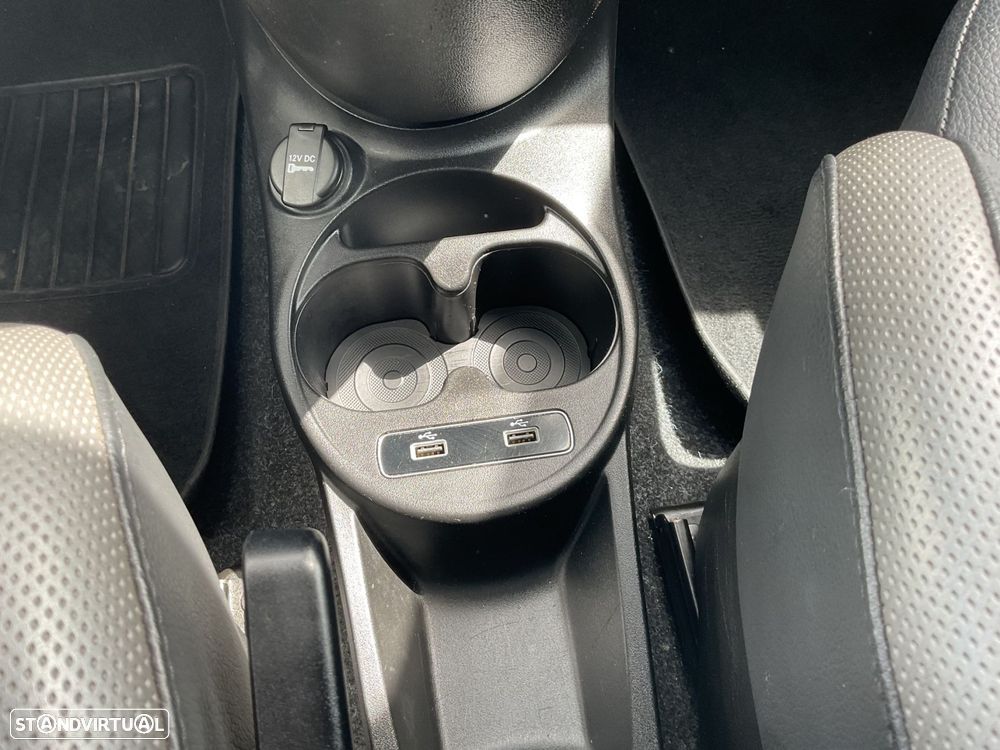 Fiat 500 1.0 Hybrid Connect - 27