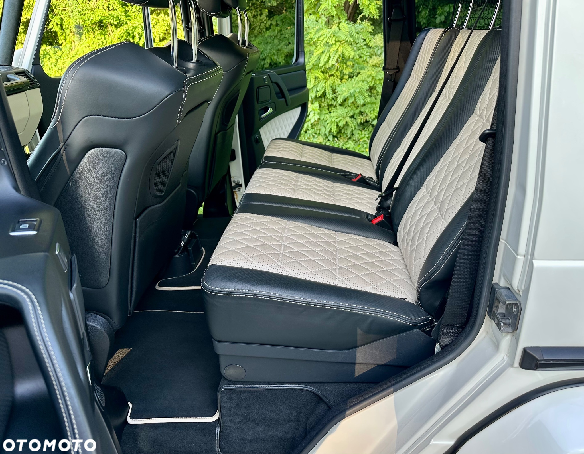 Mercedes-Benz Klasa G AMG 63 AMG SPEEDSHIFT 7G-TRONIC Edition 463 - 22