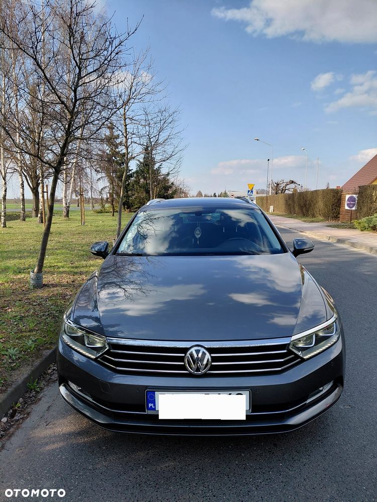 Volkswagen Passat 1.6 TDI (BlueMotion Technology) DSG Comfortline - 1