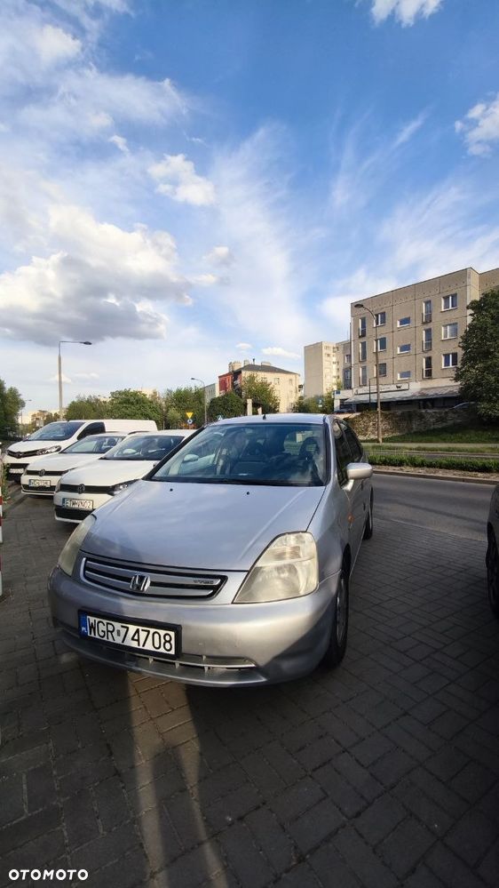 Honda Stream 1.7i ES - 1