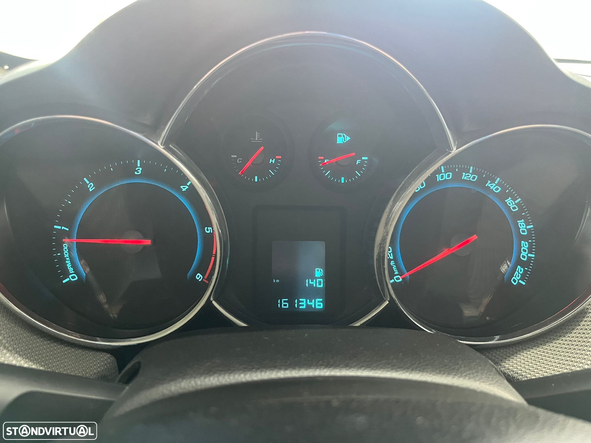 Chevrolet Cruze 2.0 VCDi LTZ - 20