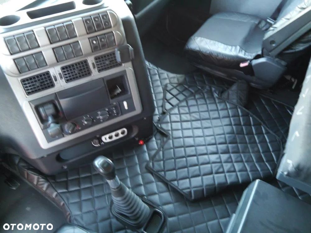 Iveco STRALIS - 15