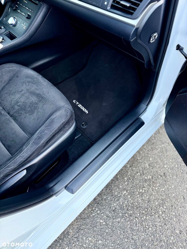 Lexus CT Executive Line - 27