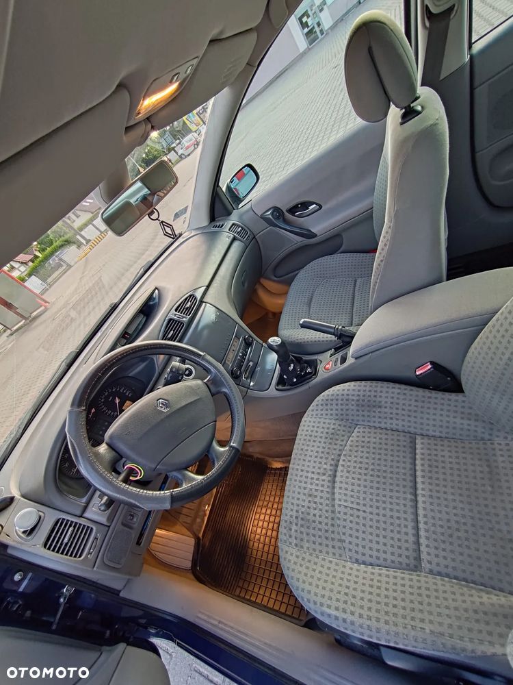 Renault Laguna 1.6 Expression - 10