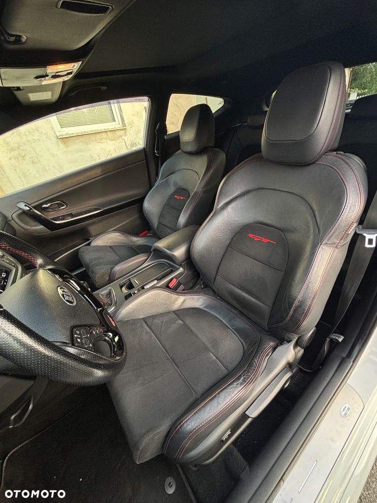 Kia Ceed 1.6 T-GDI GT-Challenge - 16