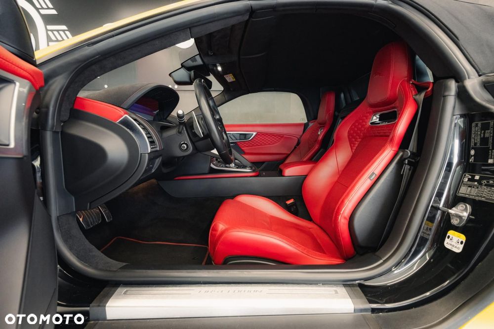 Jaguar F-Type 2.0 Turbo First Edition - 14