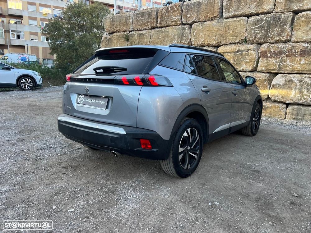Peugeot 2008 1.5 BlueHDi Allure EAT8 - 11