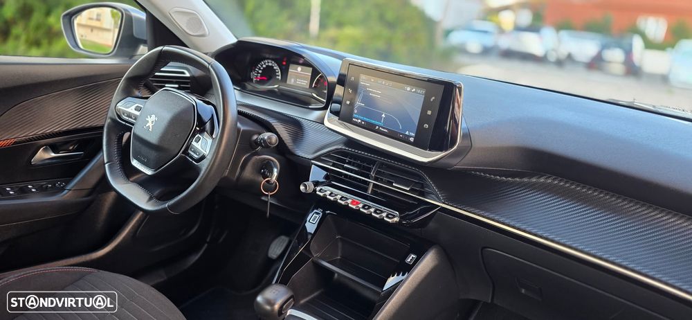 Peugeot 2008 1.2 PureTech Allure - 15