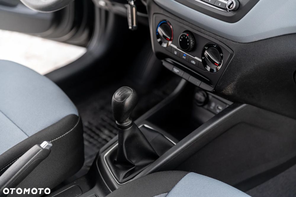 Hyundai i20 1.2 Select - 26