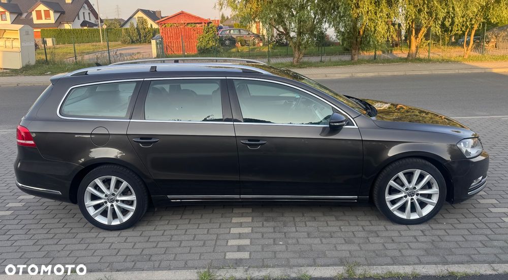 Volkswagen Passat 2.0 TDI Highline DSG - 4