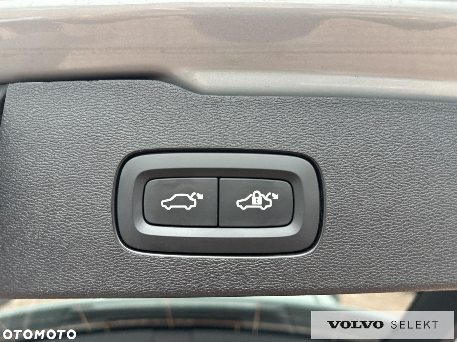 Volvo V60 Cross Country - 20