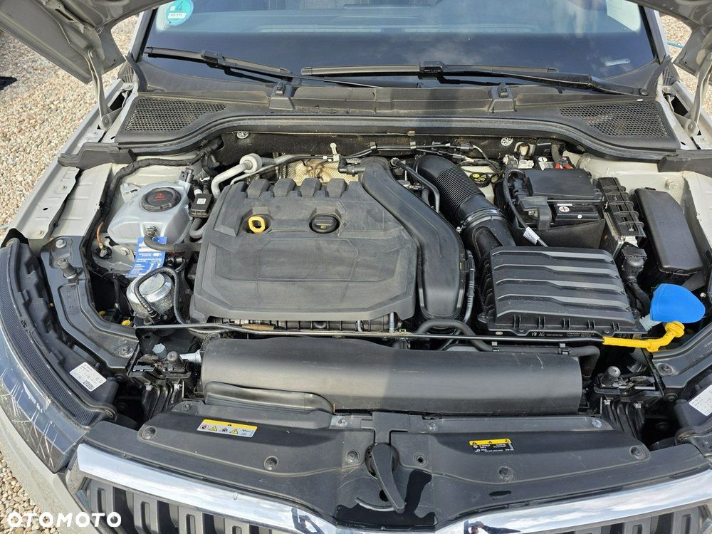 Skoda Kamiq 1.5 TSI DSG Monte Carlo - 11