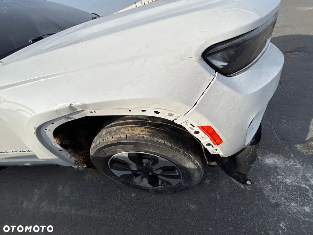 Jeep Grand Cherokee - 26