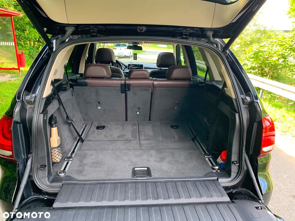 BMW X5 xDrive35i - 22