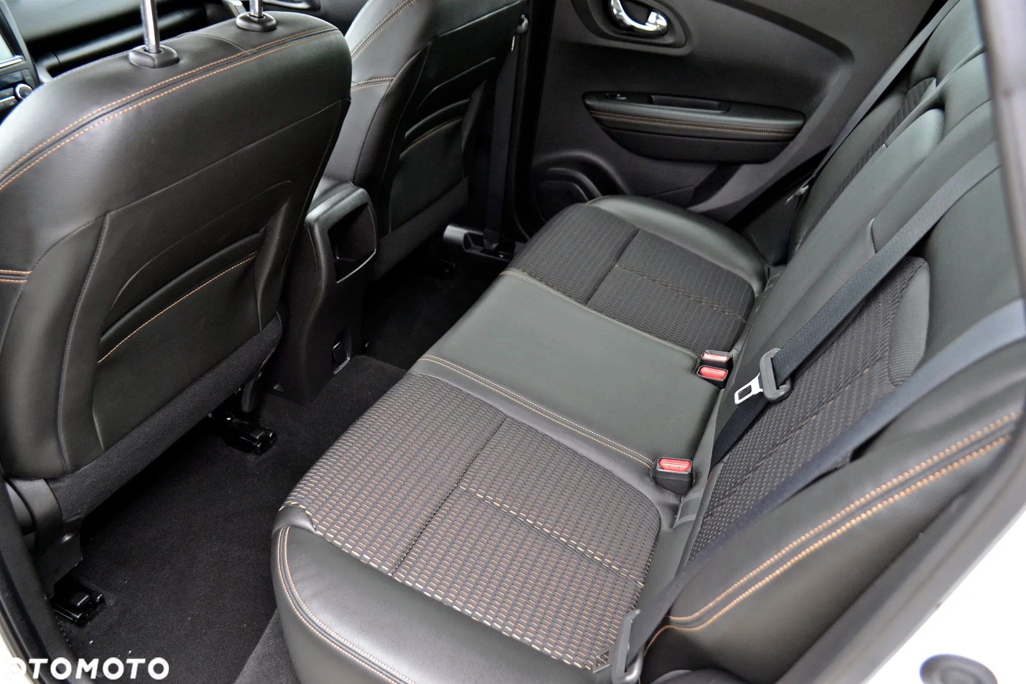 Renault Kadjar Energy dCi 110 EDC Business - 16