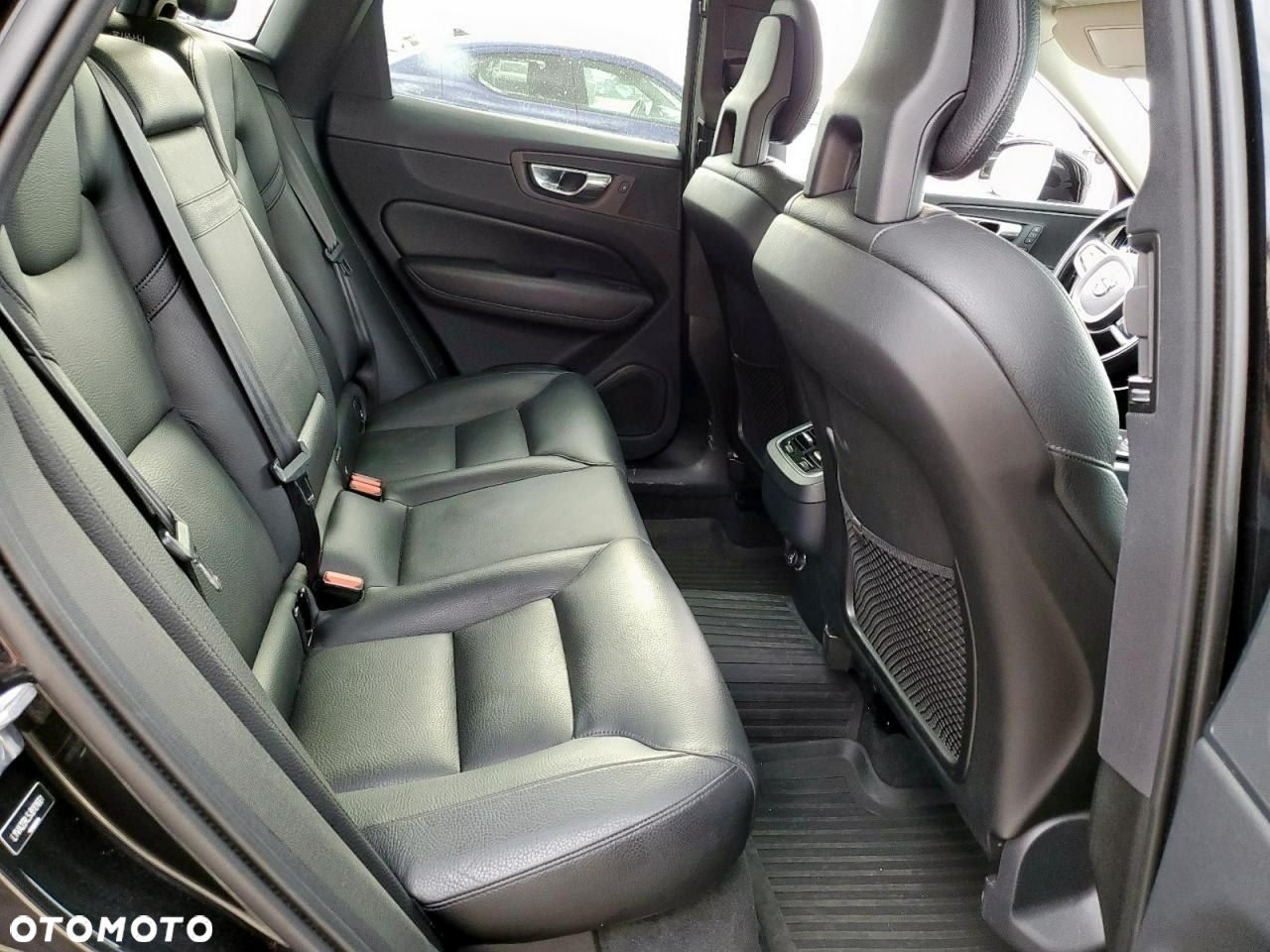 Volvo XC 60 - 13