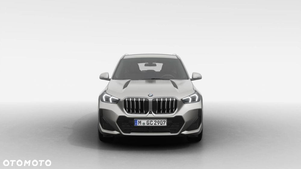 BMW X1 sDrive20i mHEV - 4