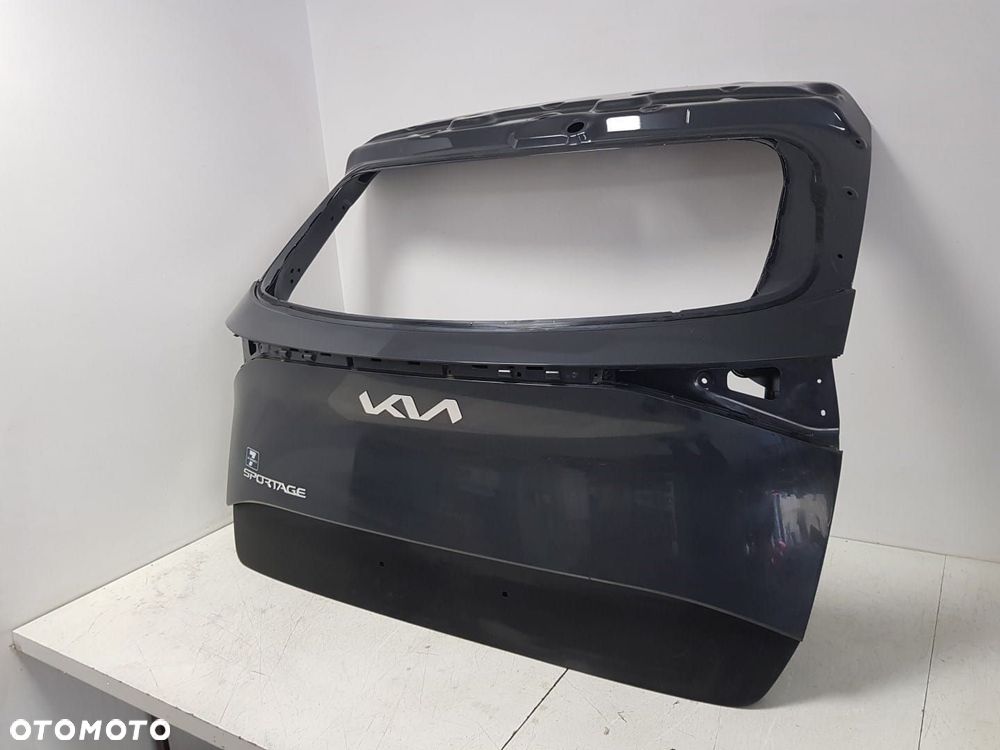 TYLNA KLAPA BAGAŻNIKA TYŁ KIA SPORTAGE V 5 21-24 72825-R2000 72825R2000  ŁADNA - 3