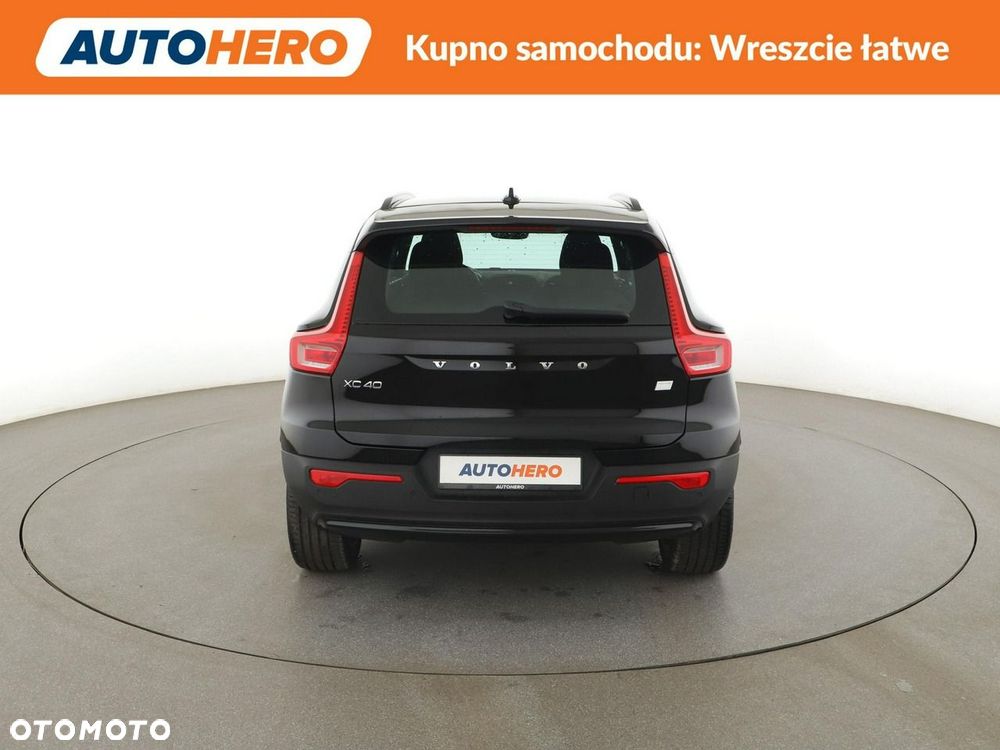 Volvo XC 40 Recharge Core - 7