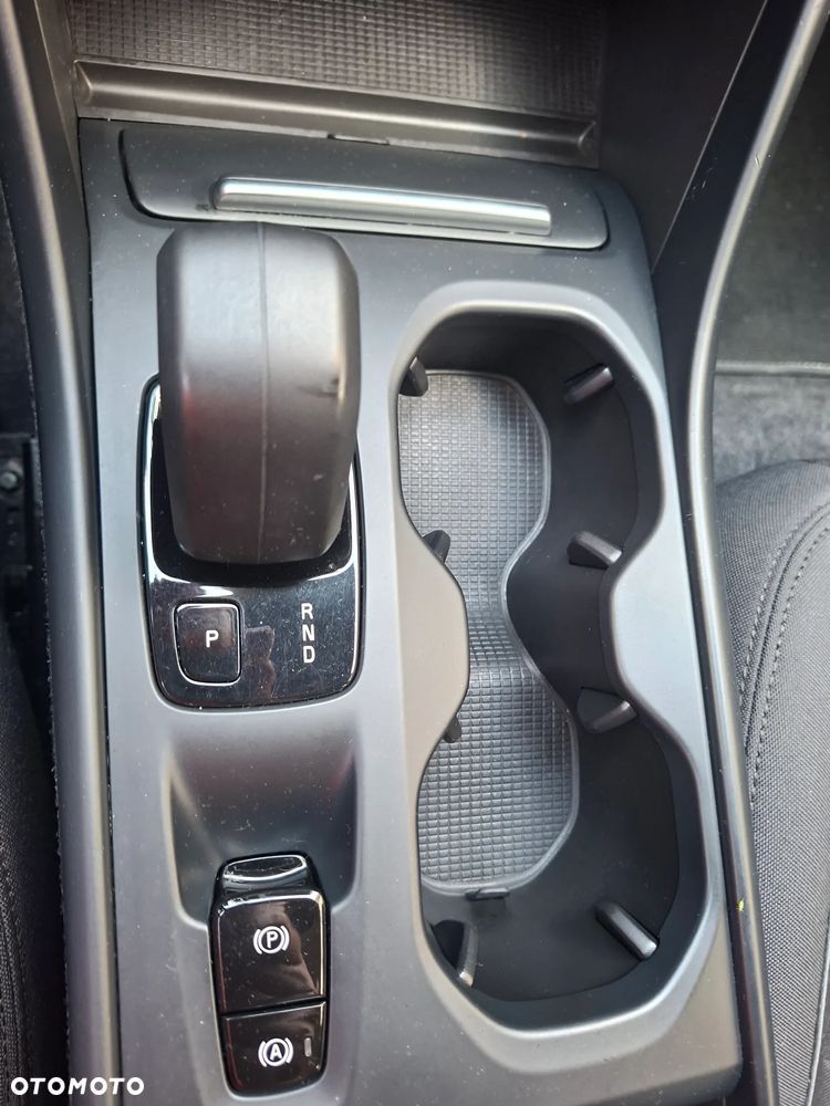 Volvo XC 40 - 30