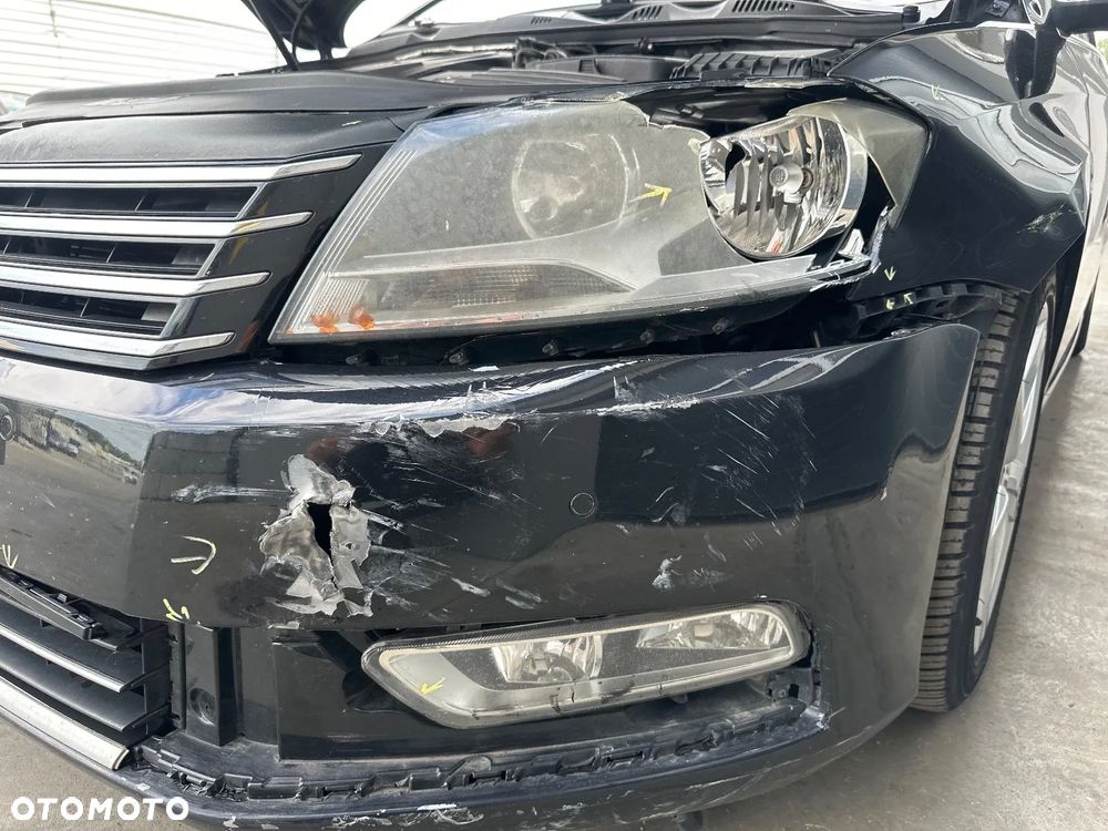 Volkswagen Passat 2.0 Blue TDI SCR Highline - 22
