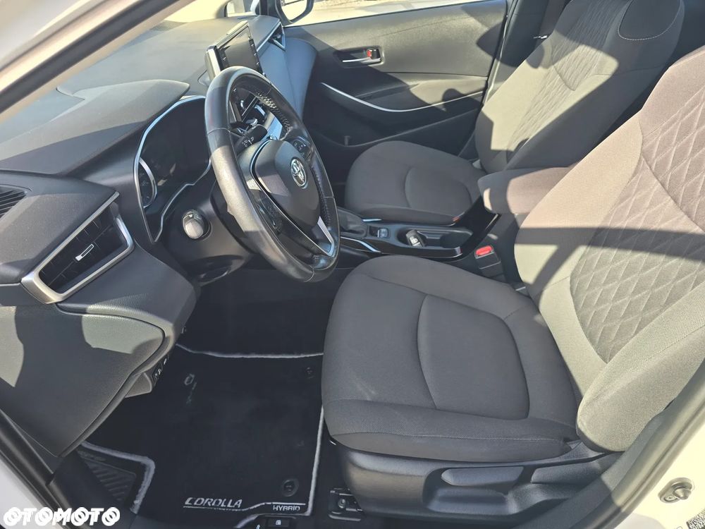 Toyota Corolla 1.8 Hybrid GPF Comfort - 23