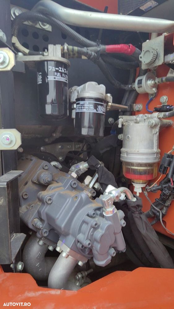 Hitachi ZX85, 9,3 TONE, 2023, 1.965h, CUPLA RAPIDA HIDRAULICA, cupe ingusta si lata NOI, cupa taluz neinclinabila NOUA, senile cauciuc PAD, LAMA NIVELARE, Instalatia picon pe brate, Aer cond, sistem antifurt, Ad sapare 5m,ridica 5t, CA NOU-PROMOTIE 64.900Eur - 25