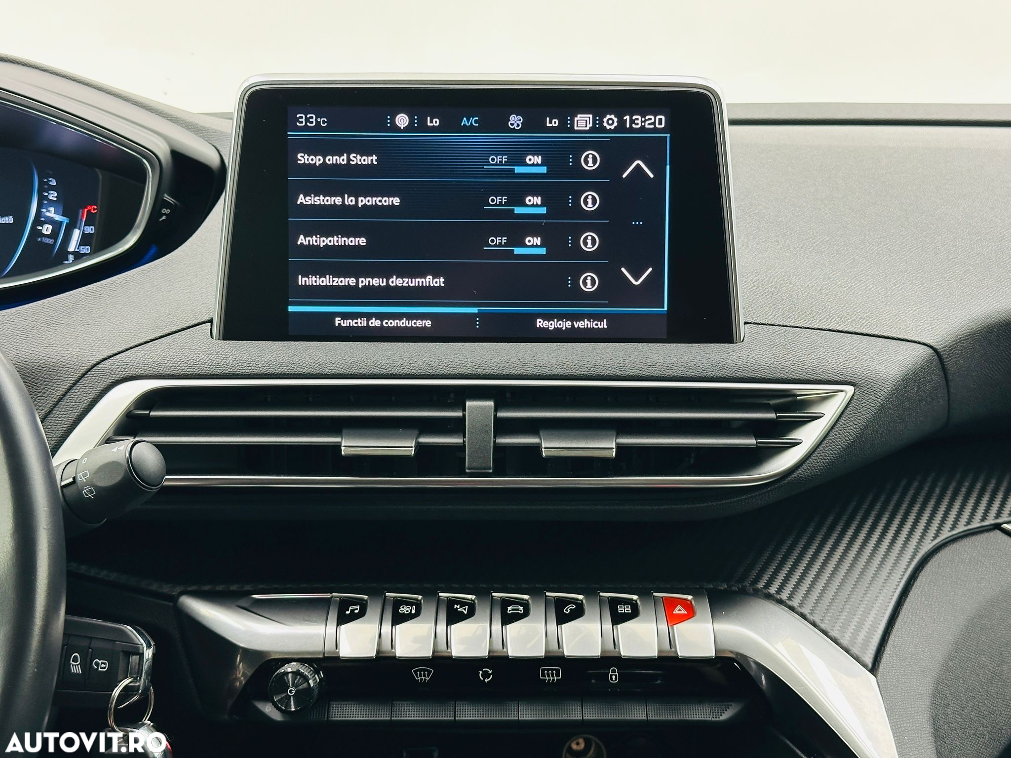 Peugeot 5008 - 36