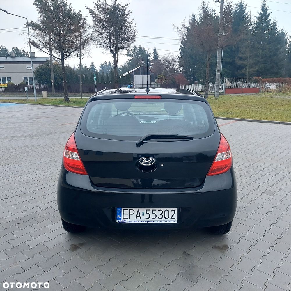 Hyundai i20 1.2 Classic EU5 - 8