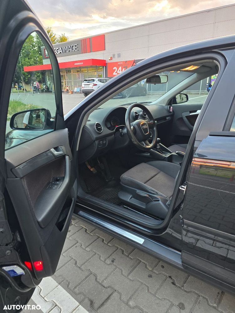 Audi A3 Sportback 2.0 TDI Attraction - 8