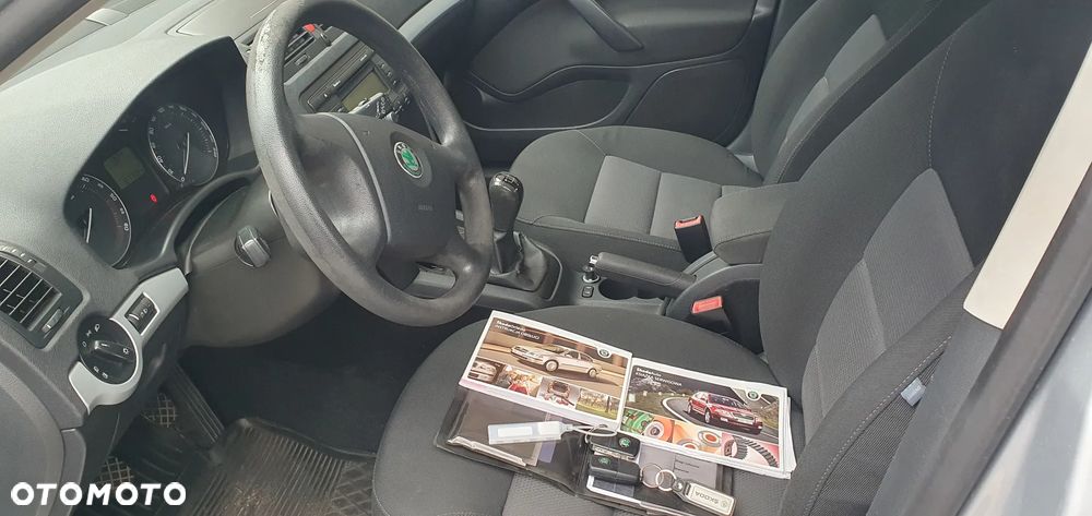 Skoda Octavia 1.9 TDI Ambiente - 9