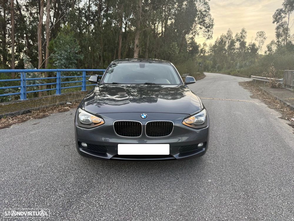 BMW 118 d Aut. Sport Line - 2