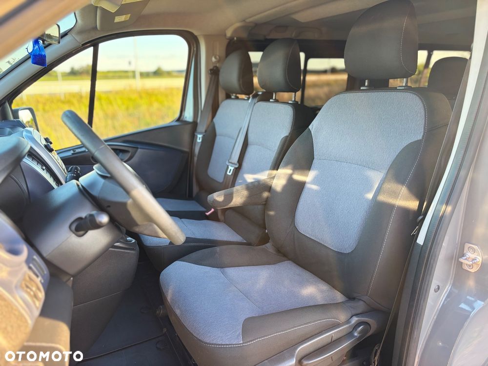 Opel Vivaro - 19