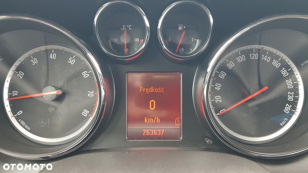 Opel Astra 1.4 T Sport S&S - 32