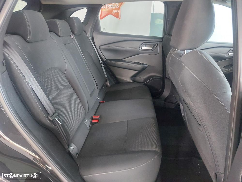 Nissan Qashqai 1.3 DIG-T N-Connecta - 40