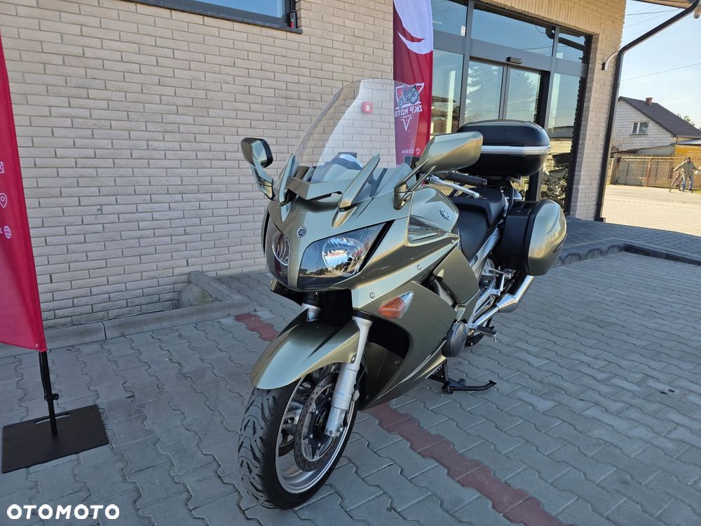 Yamaha FJR - 12