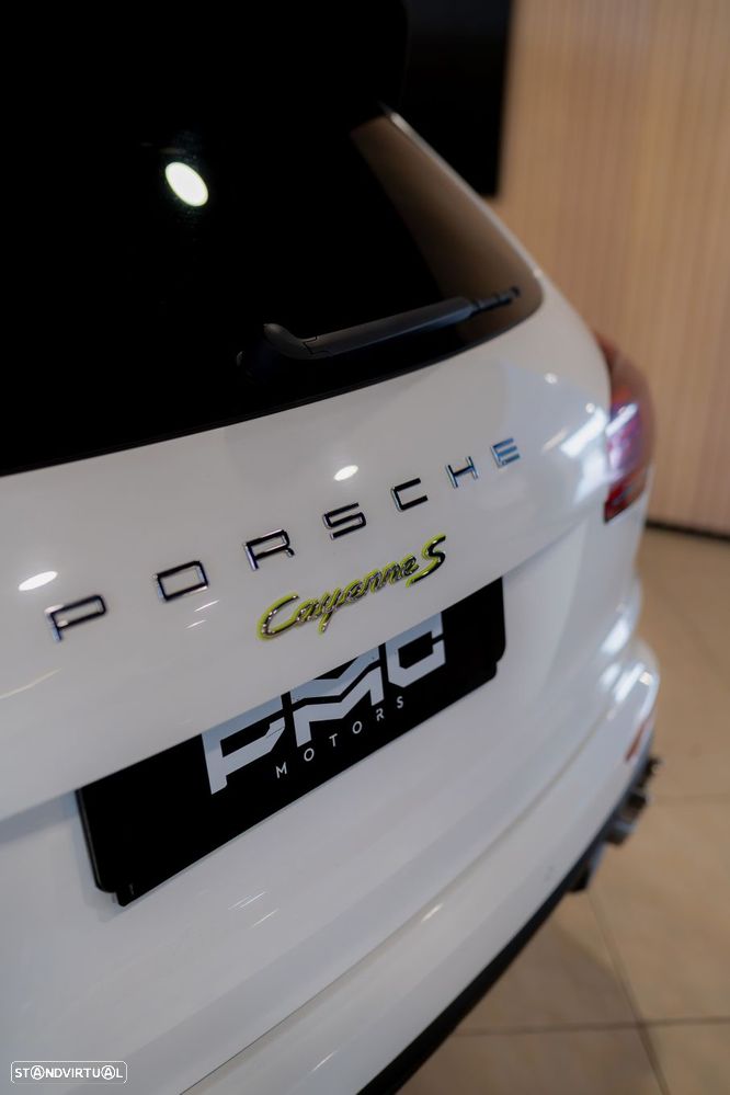 Porsche Cayenne S E-Hybrid - 20