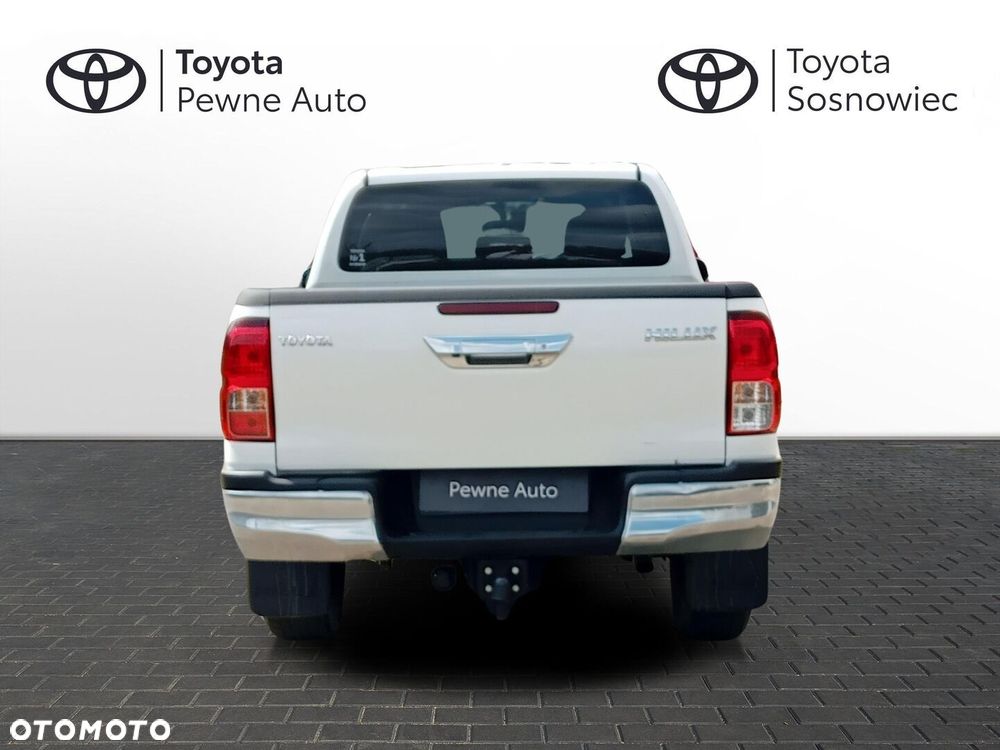 Toyota Hilux - 5