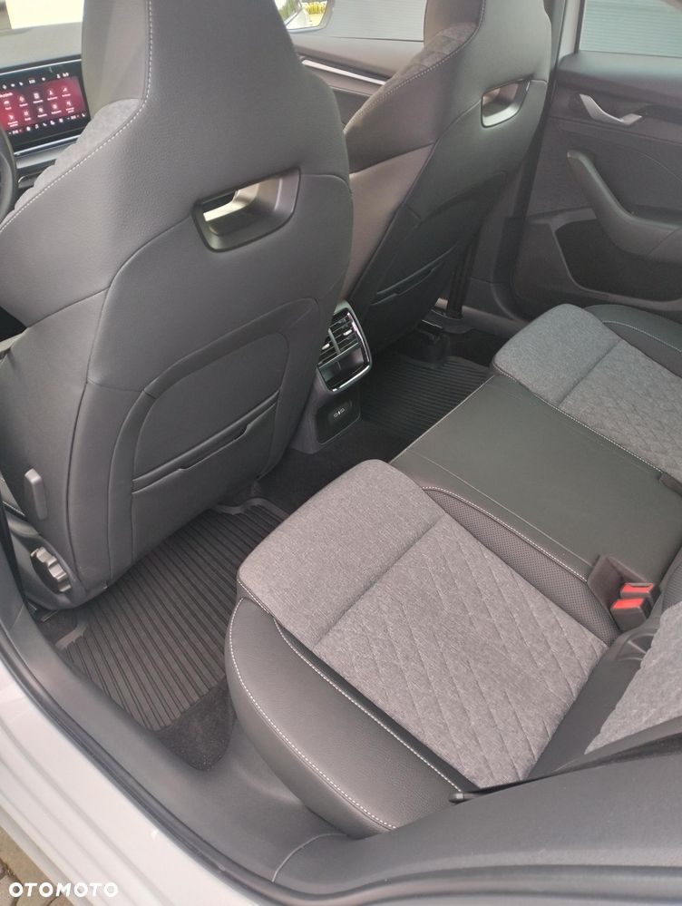Skoda Octavia 1.5 TSI mHEV Sportline DSG - 21