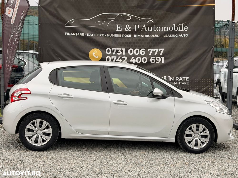 Peugeot 208 PureTech 82 Start & Stop Style - 10