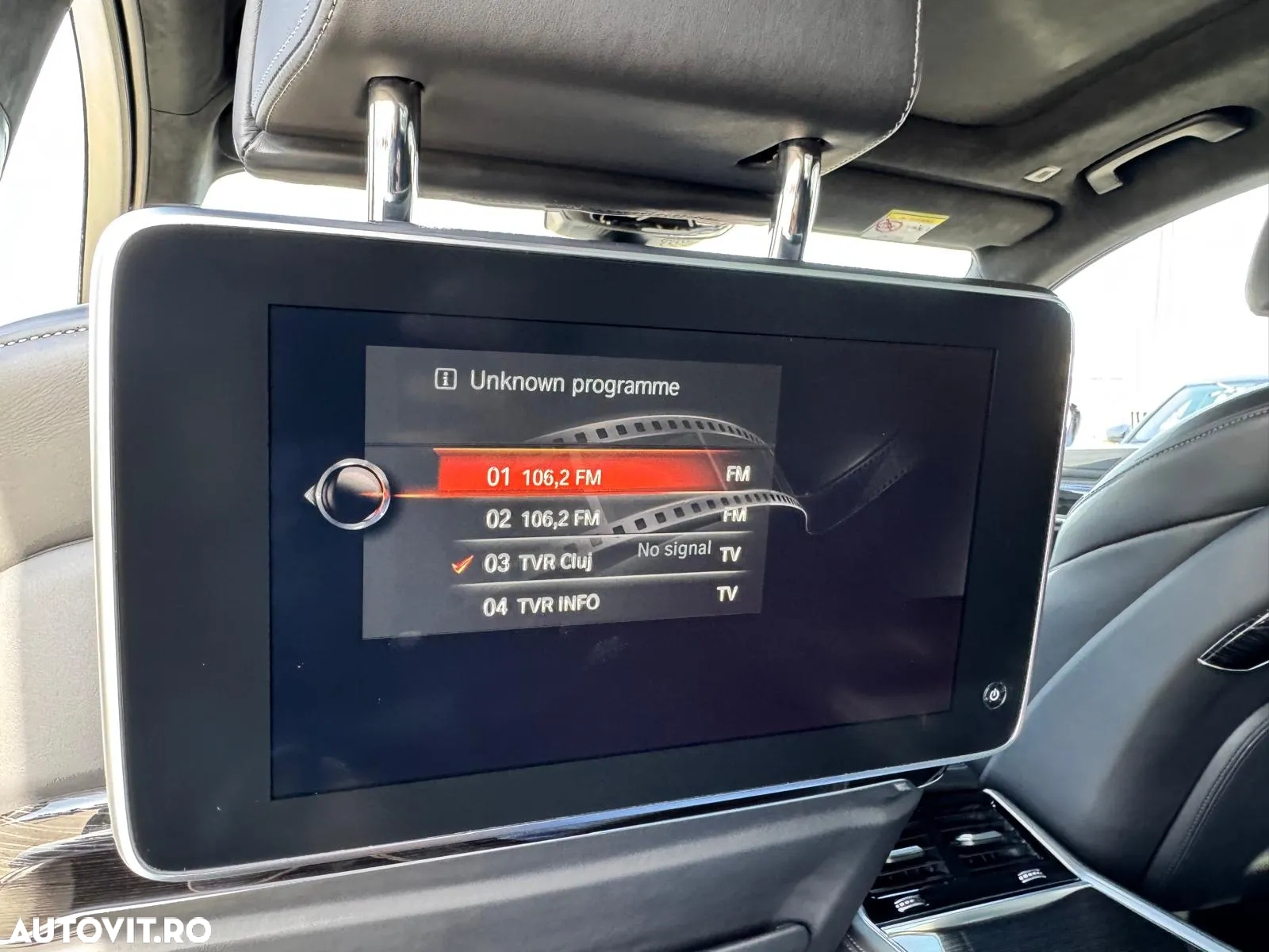 BMW Seria 7 740Ld xDrive - 32