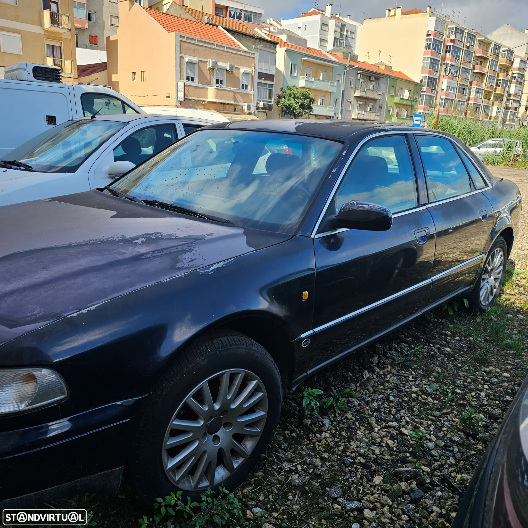 Audi A8 2.8 - 4
