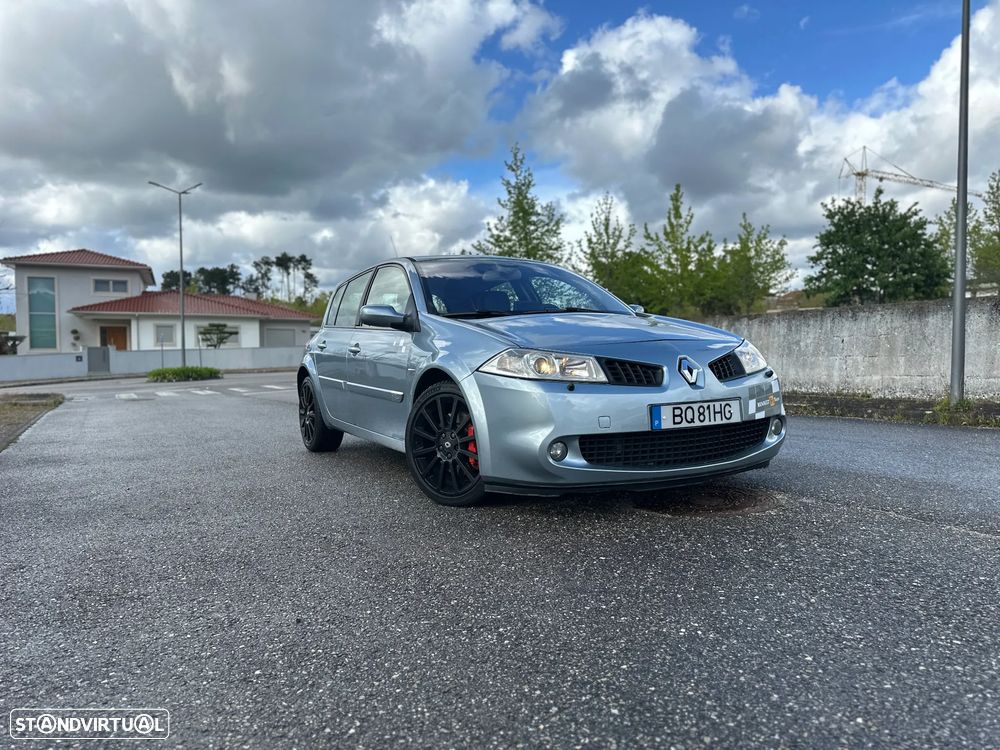 Renault Mégane 2.0 T 16V Sport - 5