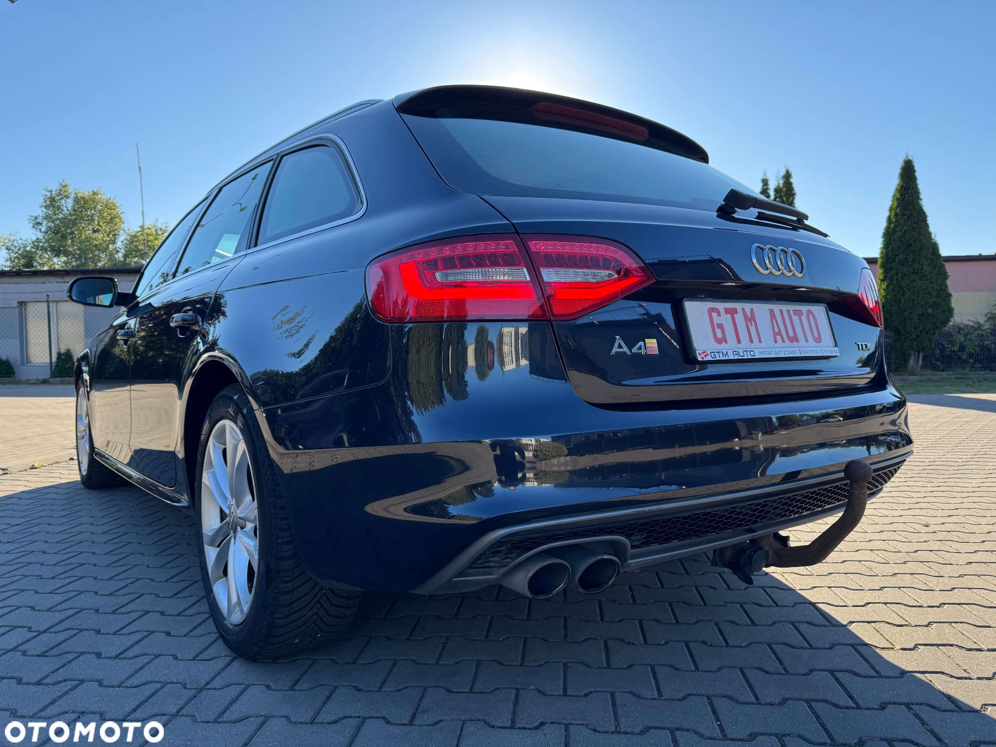 Audi A4 Avant 2.0 TDI - 10