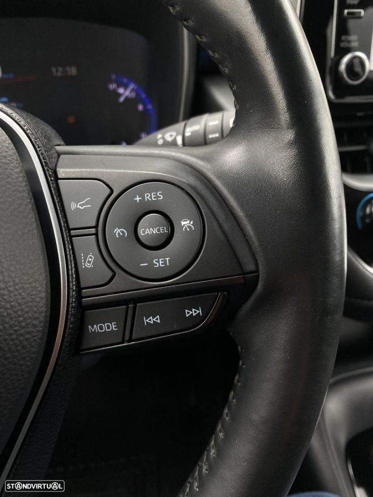 Toyota Corolla Touring Sports 1.8 Hybrid Comfort+P.Sport - 18