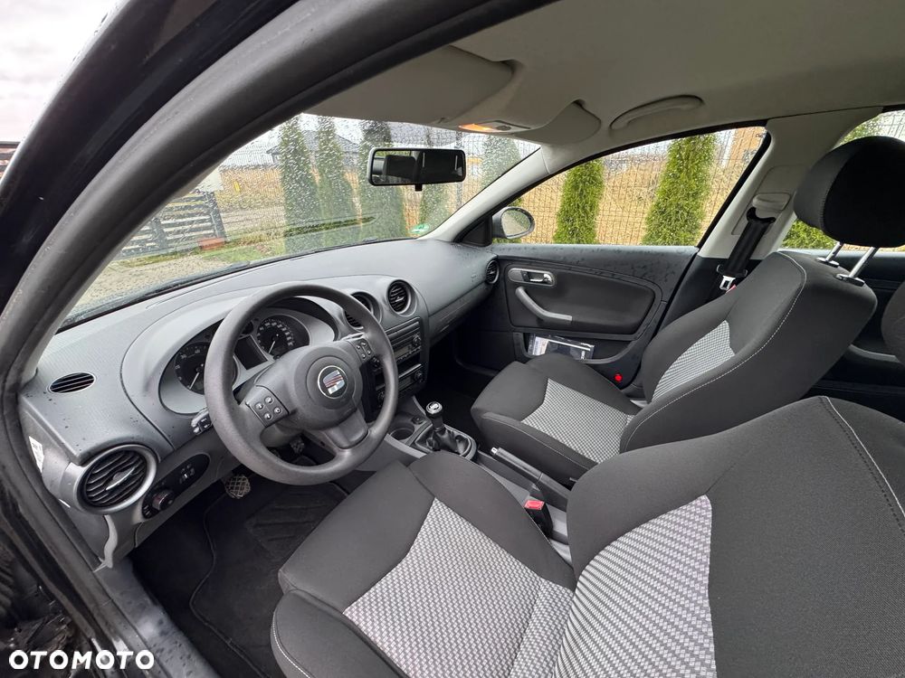 Seat Ibiza 1.4 16V Sport - 5