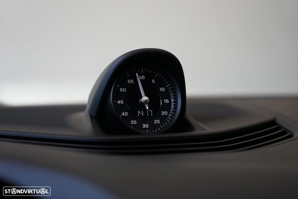 Porsche Taycan Turbo - 20