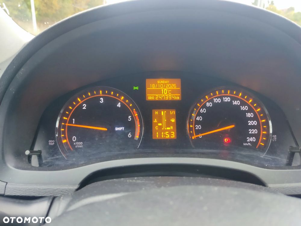Toyota Avensis 2.0 D-4D Sol plus - 21